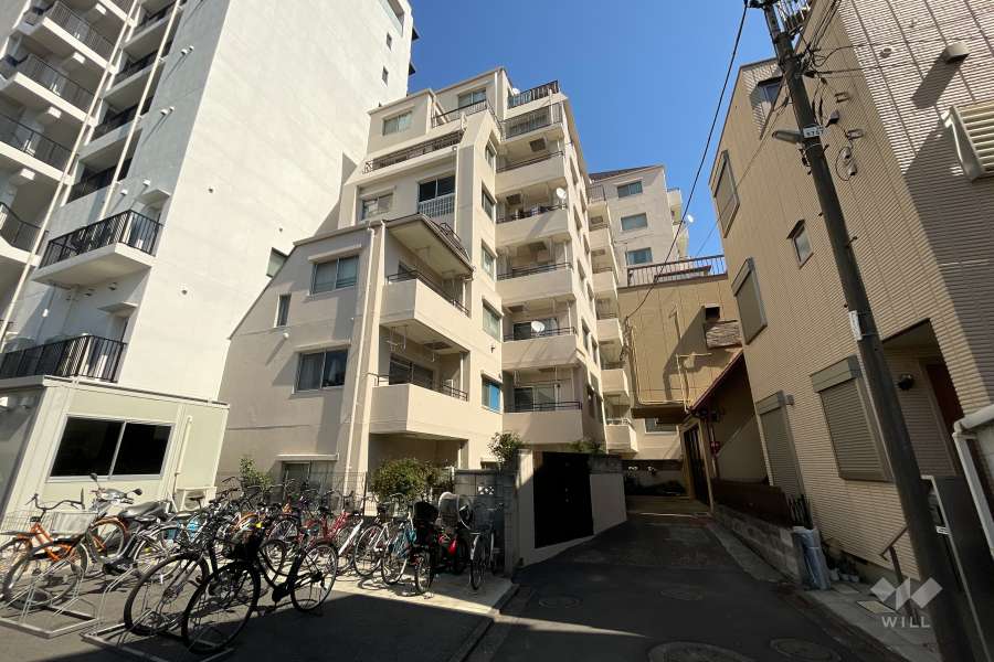 グリーンパーク第20綾瀬の外観（南西側から）