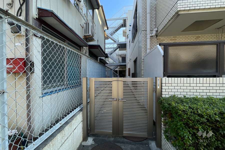 駐輪場の出入り口