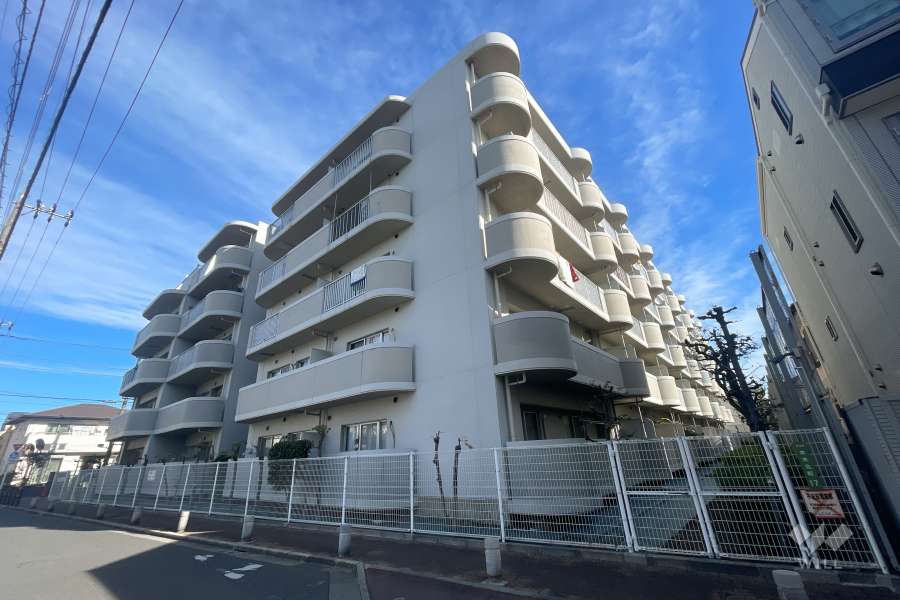 ルアール西新井の外観（南西側から）