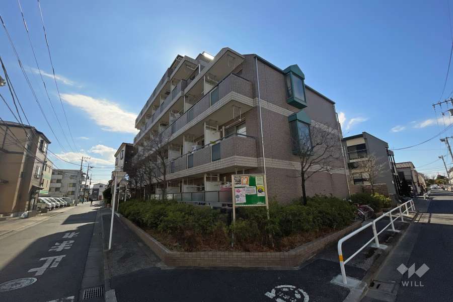 グリーンプラザ北綾瀬４の外観（北東側から）