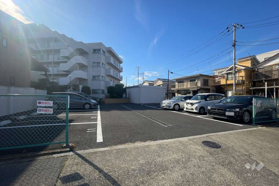 敷地内駐車場（屋外平面式）