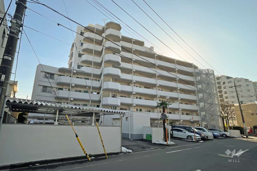 東和ファイナンスの外観（北東側から）