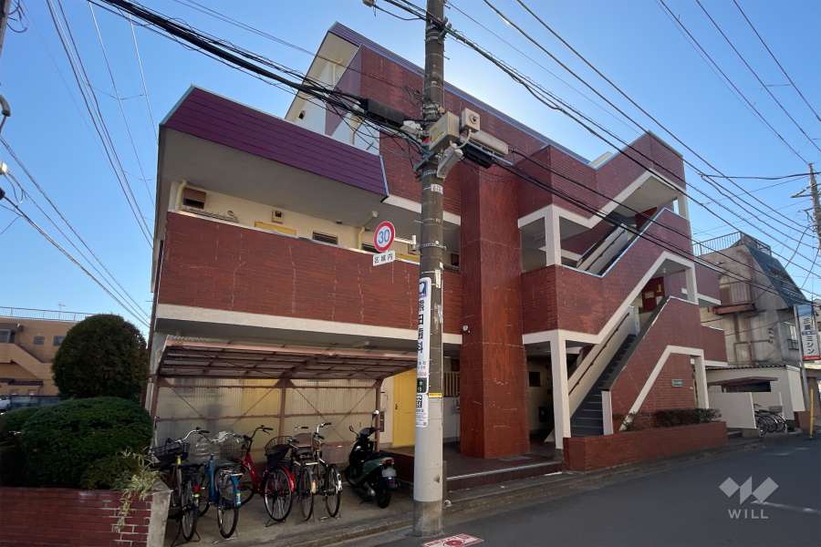 サンコーポ青井の外観（南西側から）