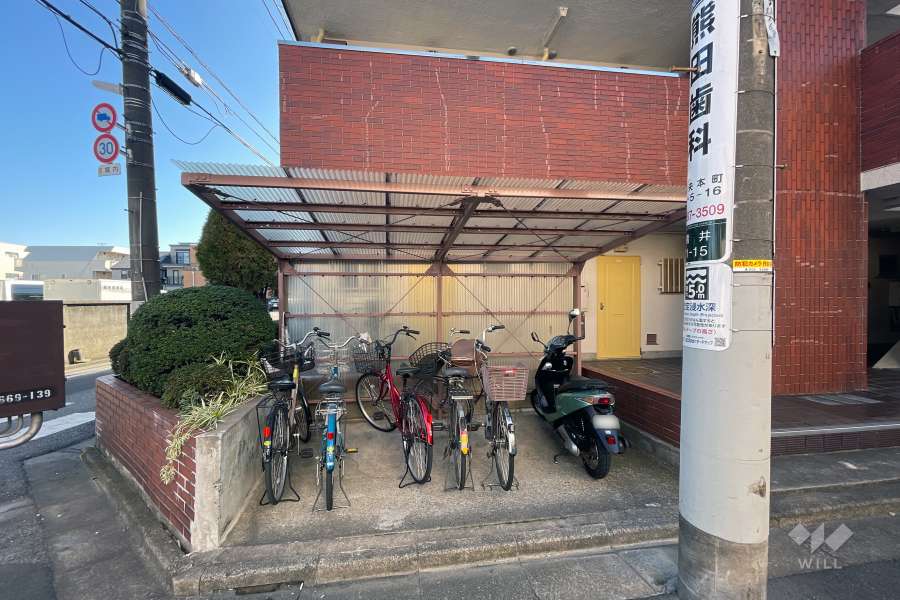 駐輪場
