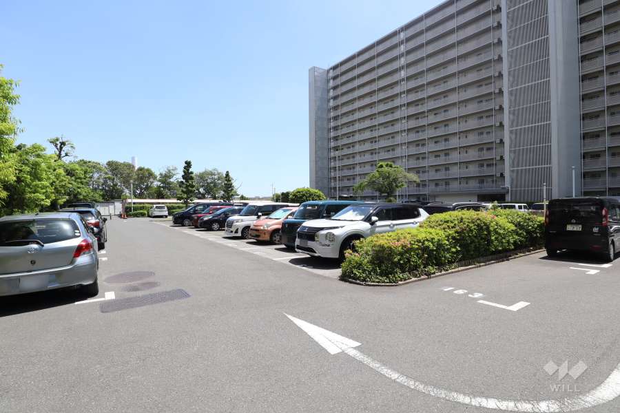 敷地内駐車場(屋外平面式)