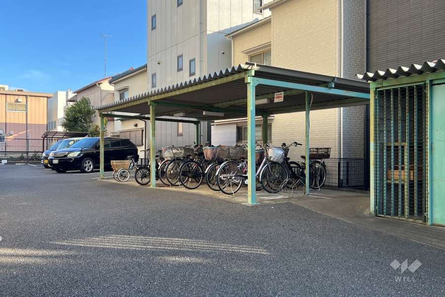 駐輪場・バイク置場（屋根付き）