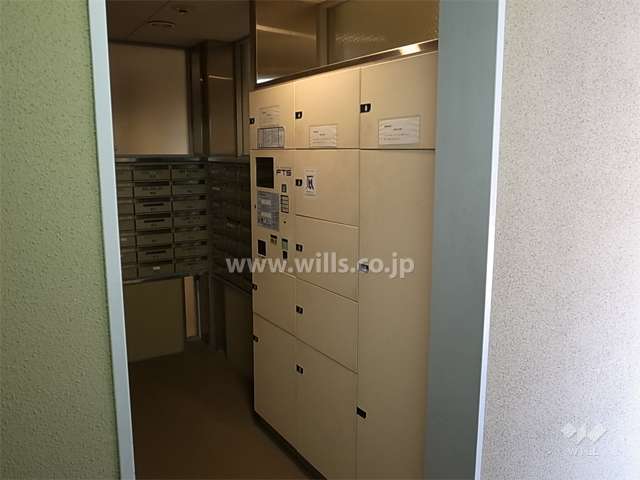 宅配ボックスと共用ポスト