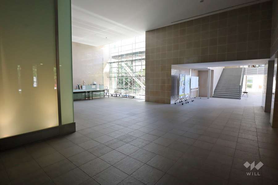 エントランスホール