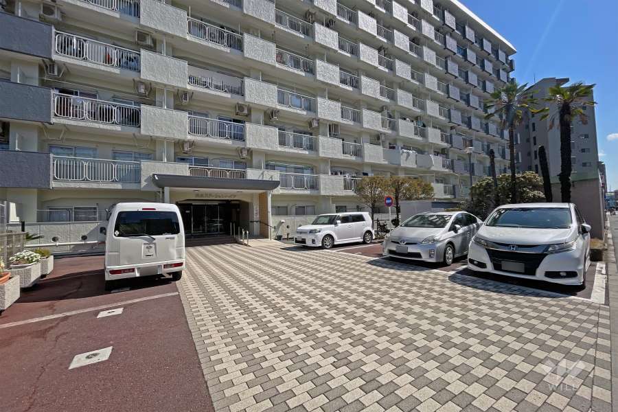 敷地内駐車場（屋外平面式）