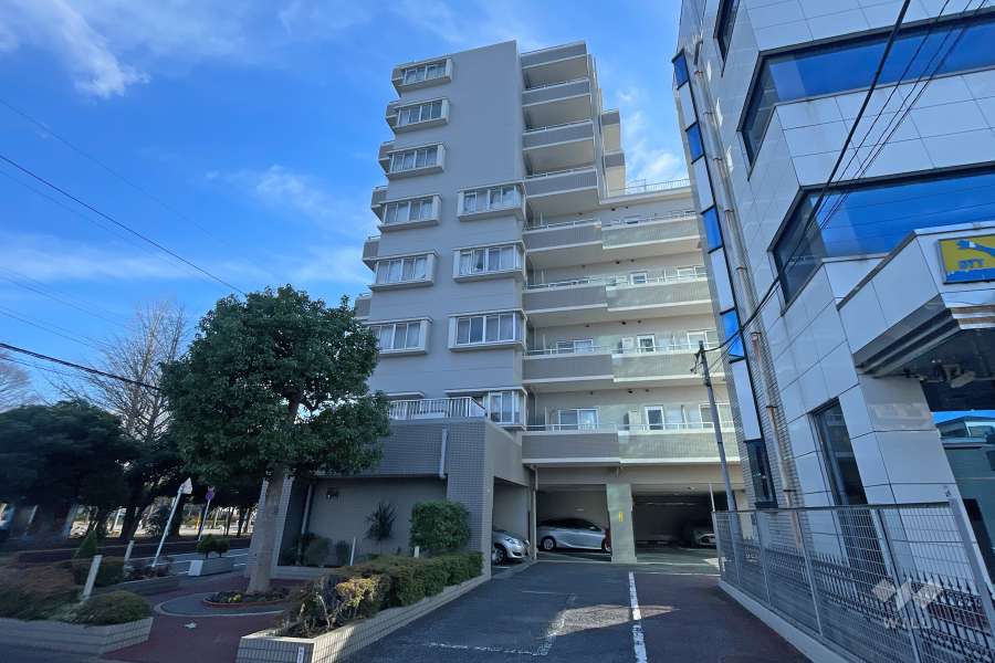 グリーンパーク綾瀬24の外観（北側から）