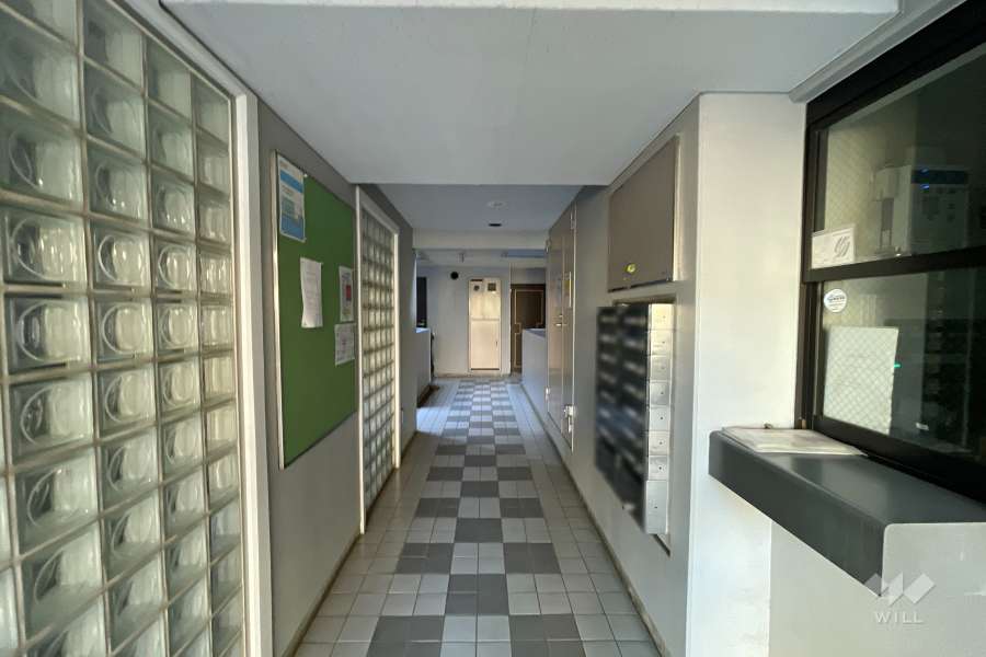 エントランスホール