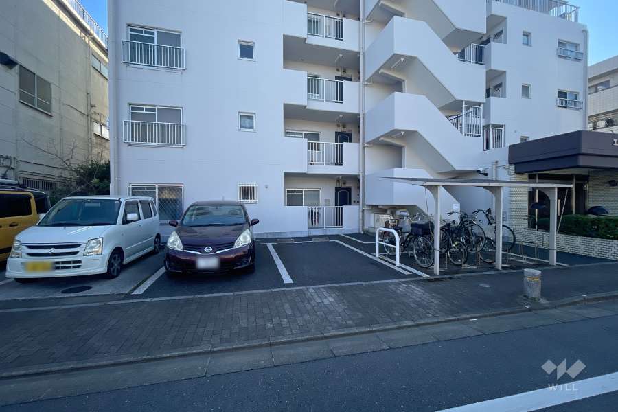 敷地内駐車場（屋外平面式）