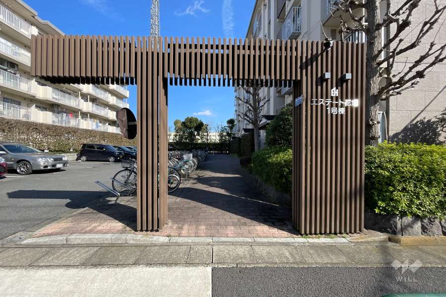 敷地入り口