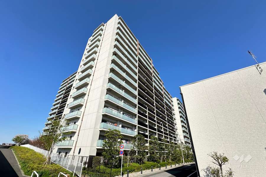 ファインシティ王子神谷リバーアンドフォレストの外観（南西側から）