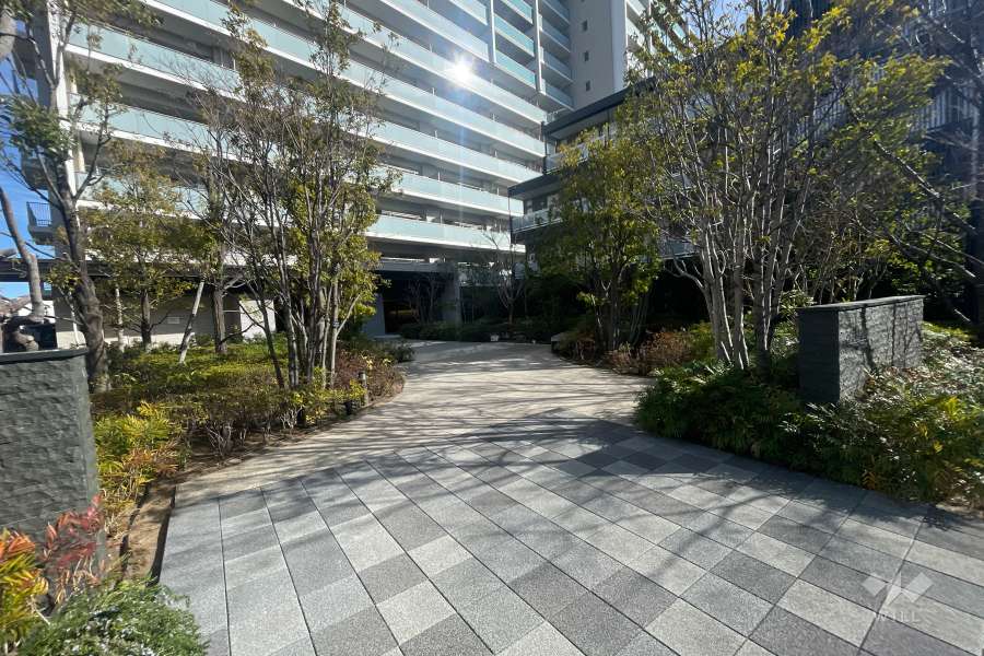 エントランスアプローチ