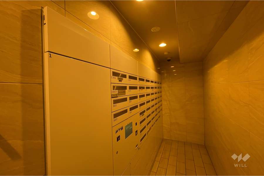 宅配ボックスと共用ポスト