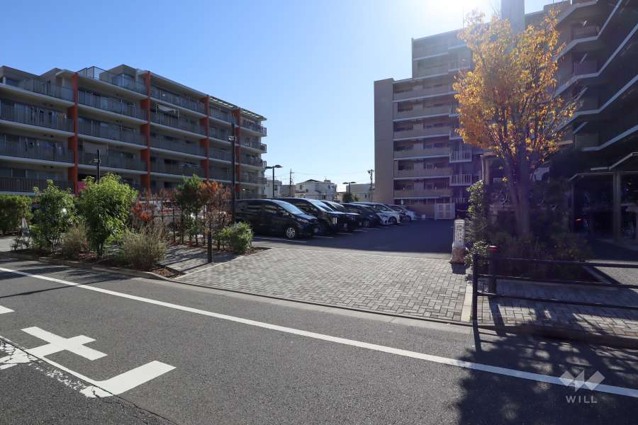 駐車場の出入口