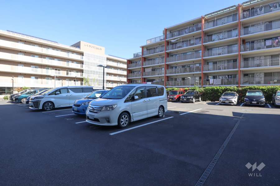 敷地内駐車場(屋外平面式)