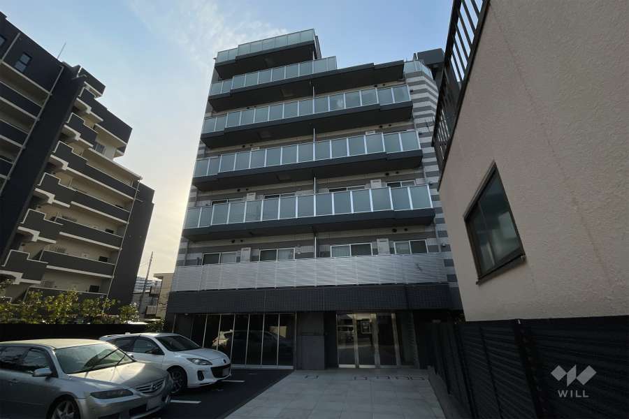 アクサス西新井の外観（南東側から）