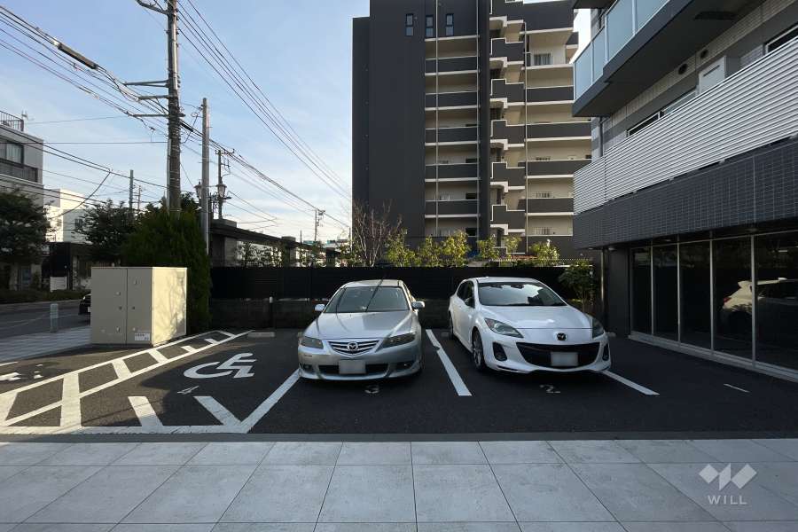 敷地内駐車場（屋外平面式）