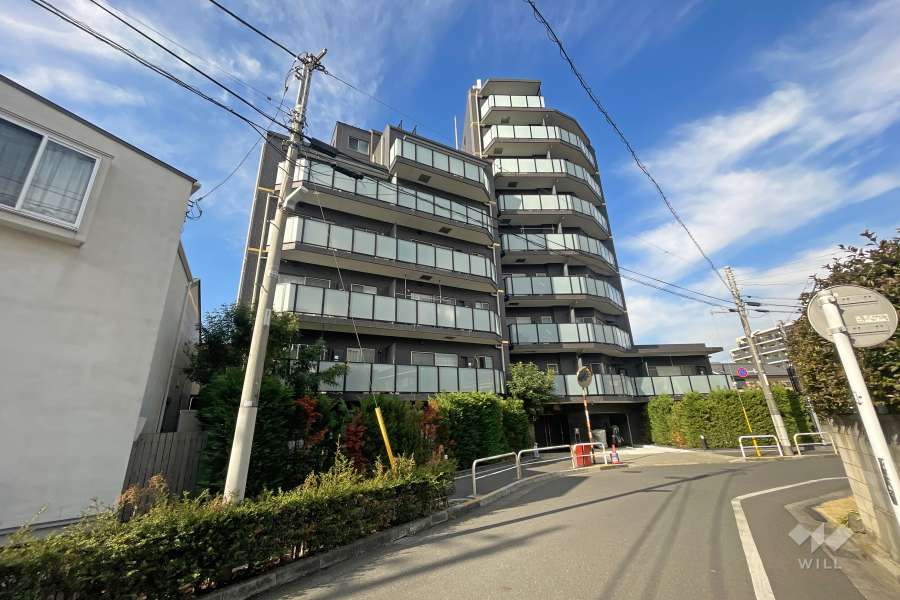 ミルーナヒルズ北綾瀬の外観（南東側から）