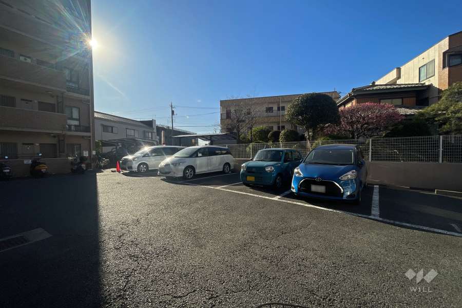 敷地内駐車場（屋外平面式）