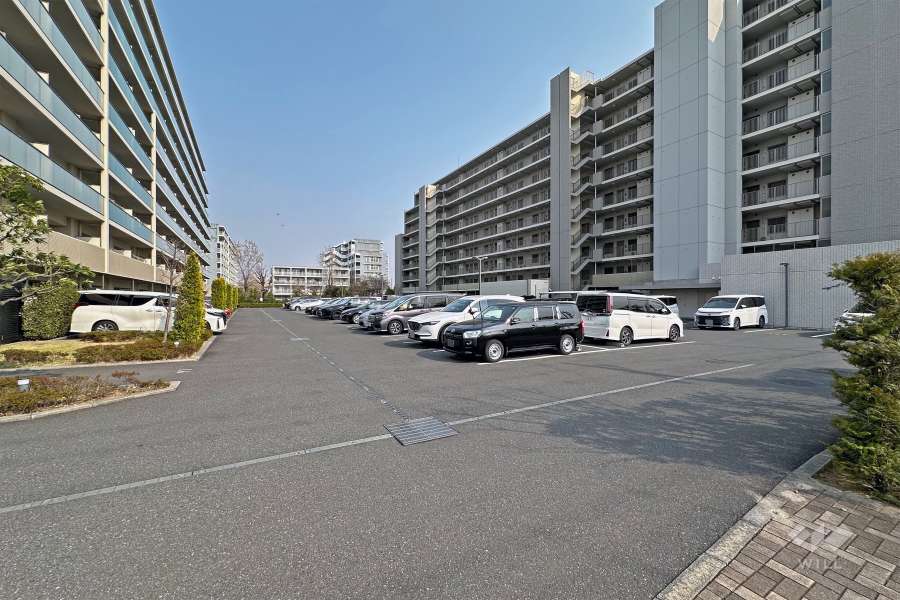 敷地内駐車場（屋外平面式）