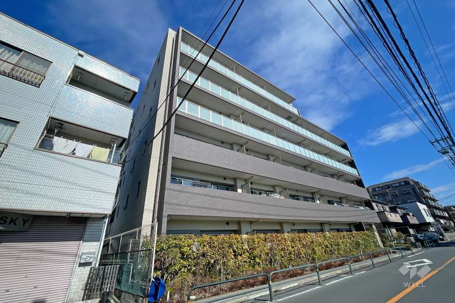 パレステージ西新井みどり公園の外観（南西側から）