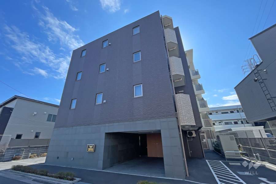 パレステージ西新井みどり公園の外観（北西側から）