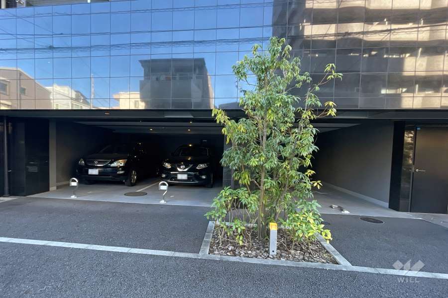 敷地内駐車場（屋内平面式）