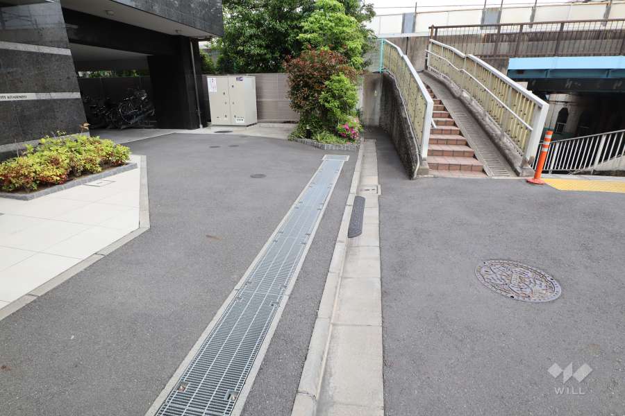 駐車場の出入り口