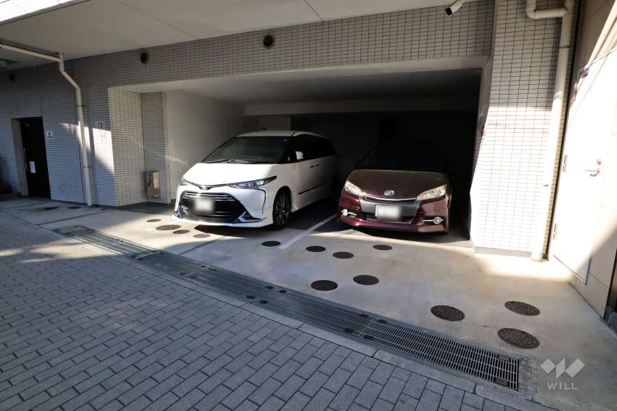 敷地内駐車場（屋内平面式）