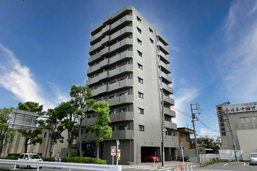 ルーブル西新井の外観（北西側から）