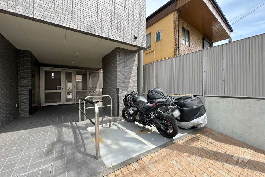バイク置場