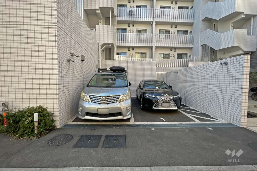 敷地内駐車場（屋外平面式）