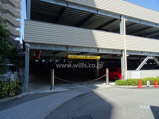 自走式駐車場出入り口（ロボットゲート付き）