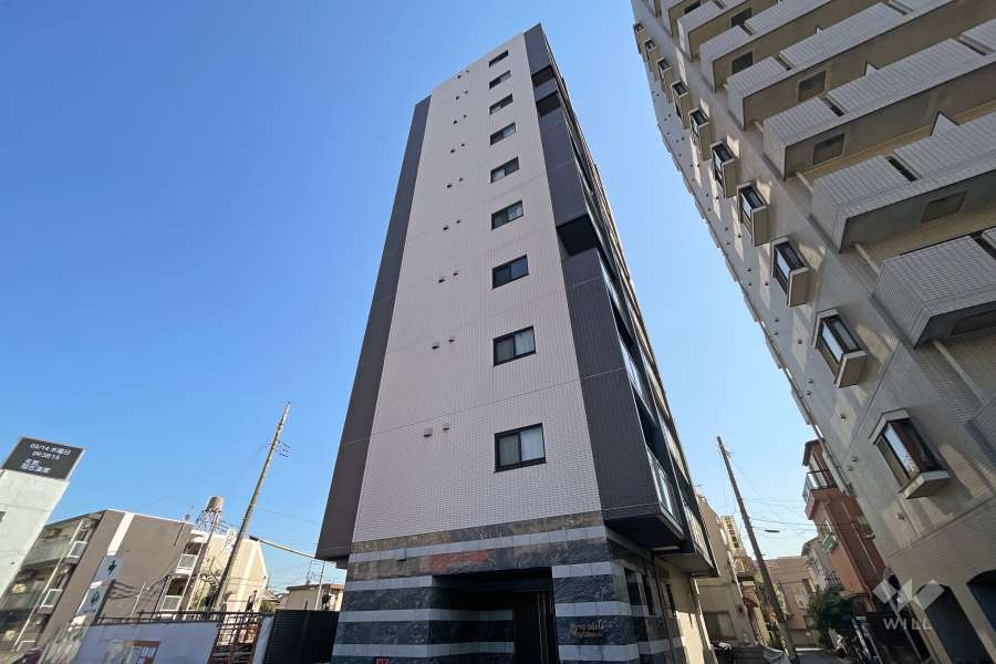 レーヴアデル千住新橋の外観（南西側から）