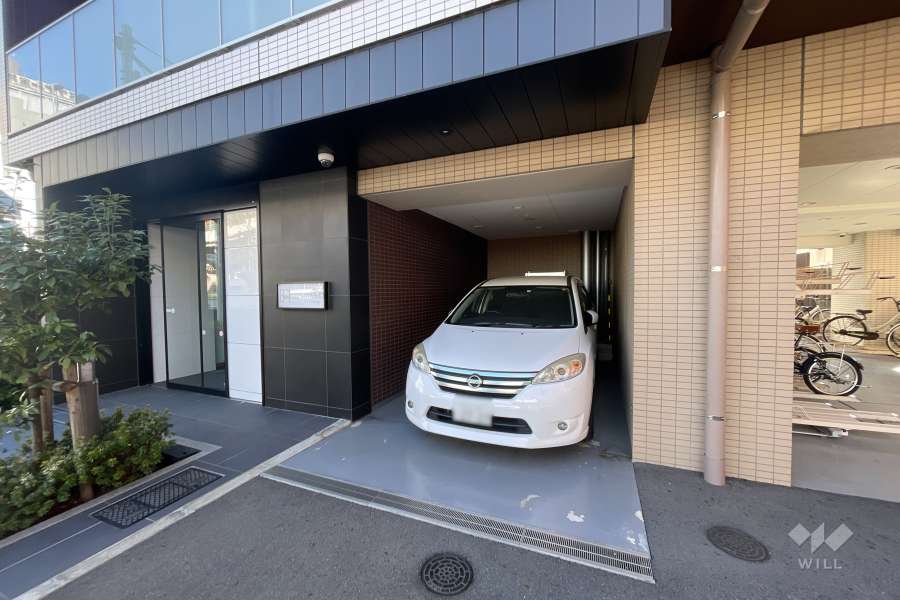 敷地内駐車場（屋内平面式）