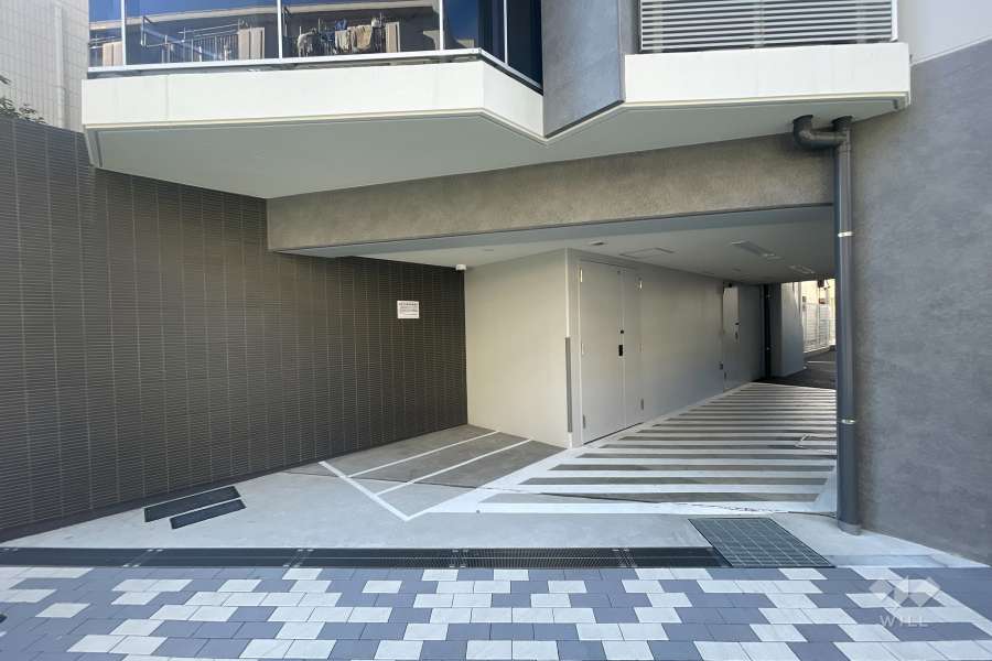 駐車場の出入り口