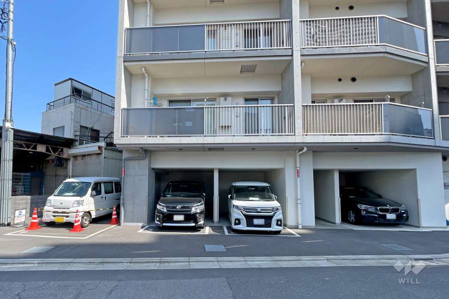 敷地内駐車場（屋外平面式）