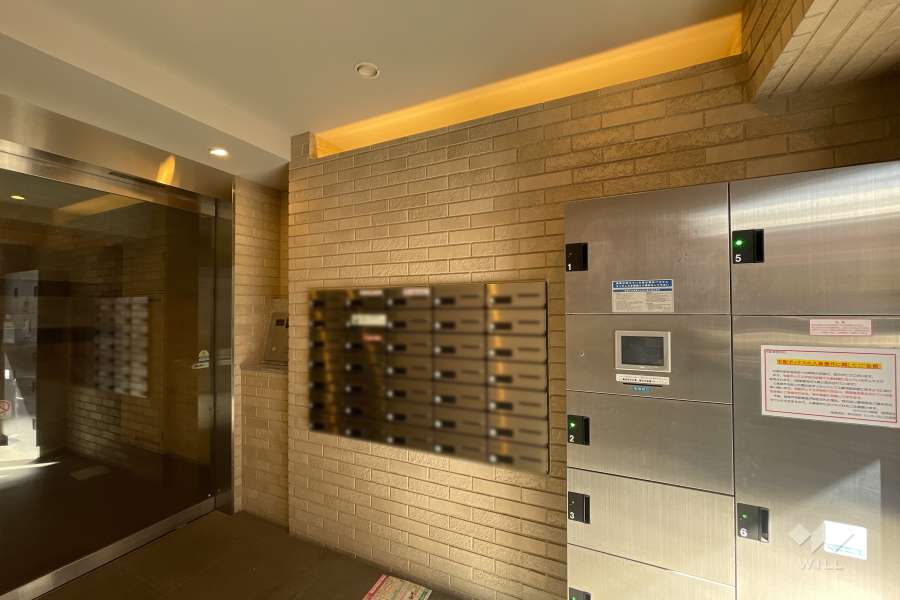 宅配ボックスと共用ポスト