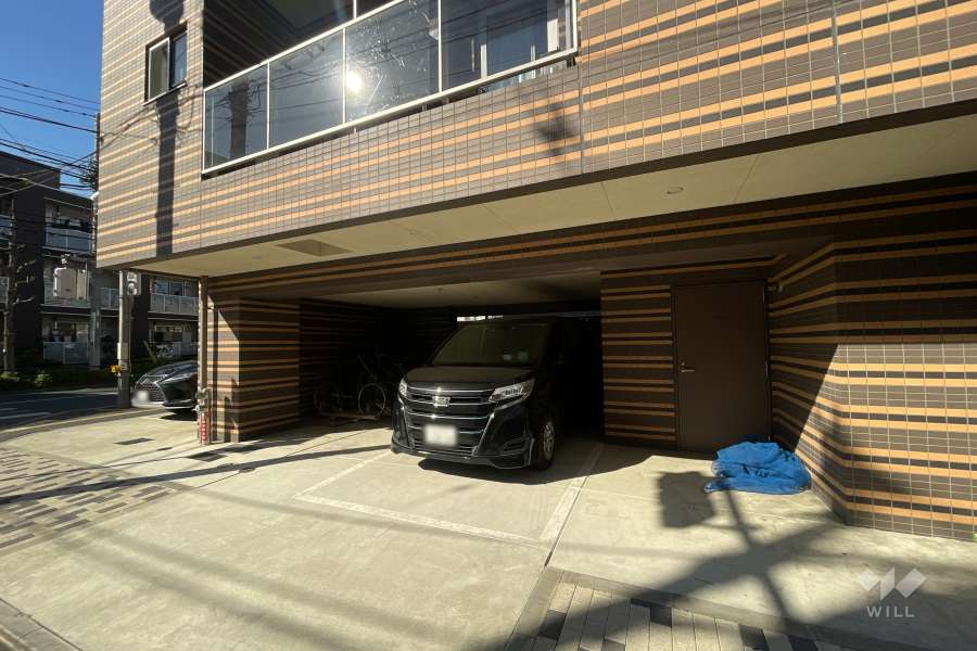 敷地内駐車場（屋内平面式）