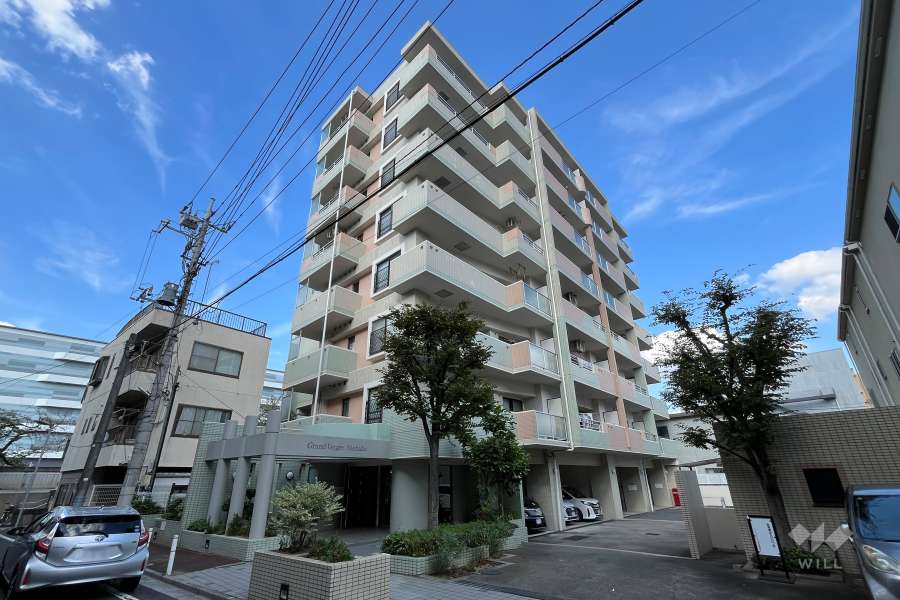 グランヴェルジェ西台の外観（南西側から）