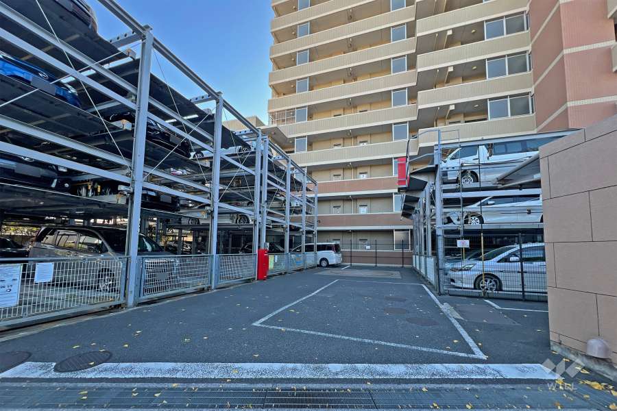 敷地内駐車場（屋外機械式）