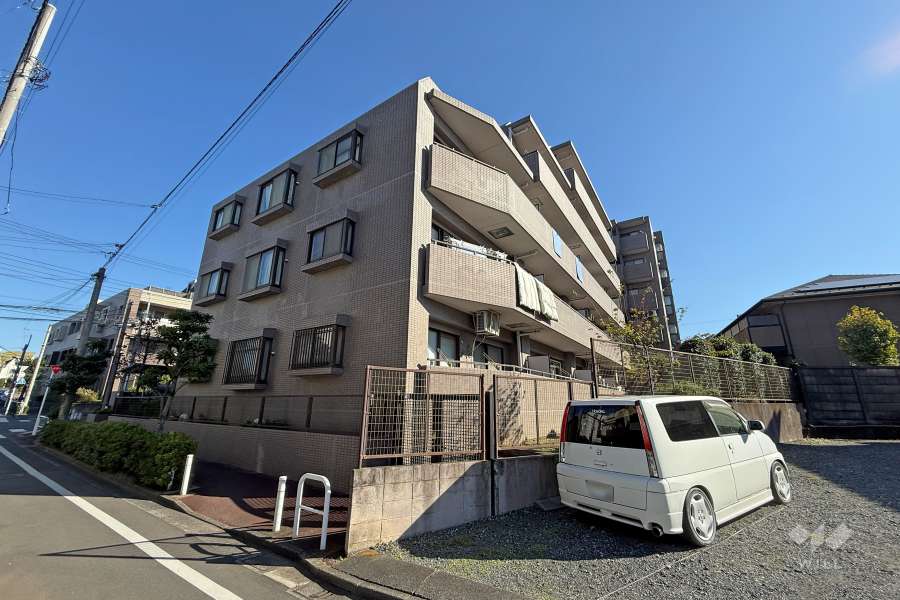 コスモ成増グランヒルの外観（北西側から）