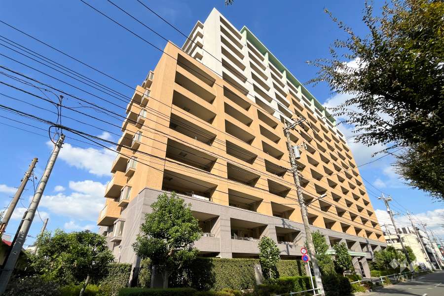 パークホームズ西台の杜の外観（南西側から）