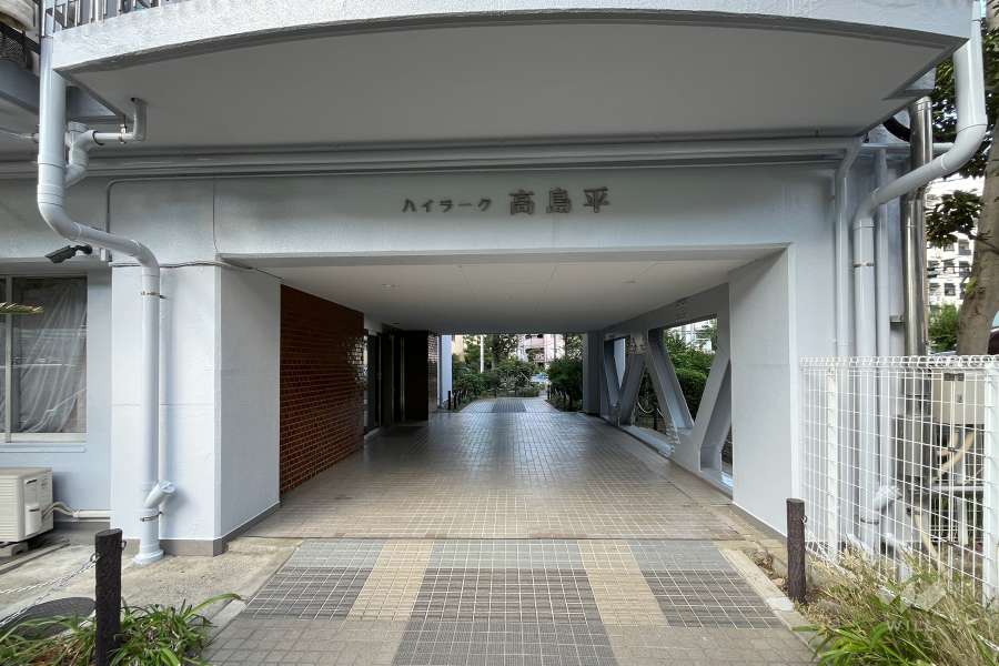 エントランスアプローチ