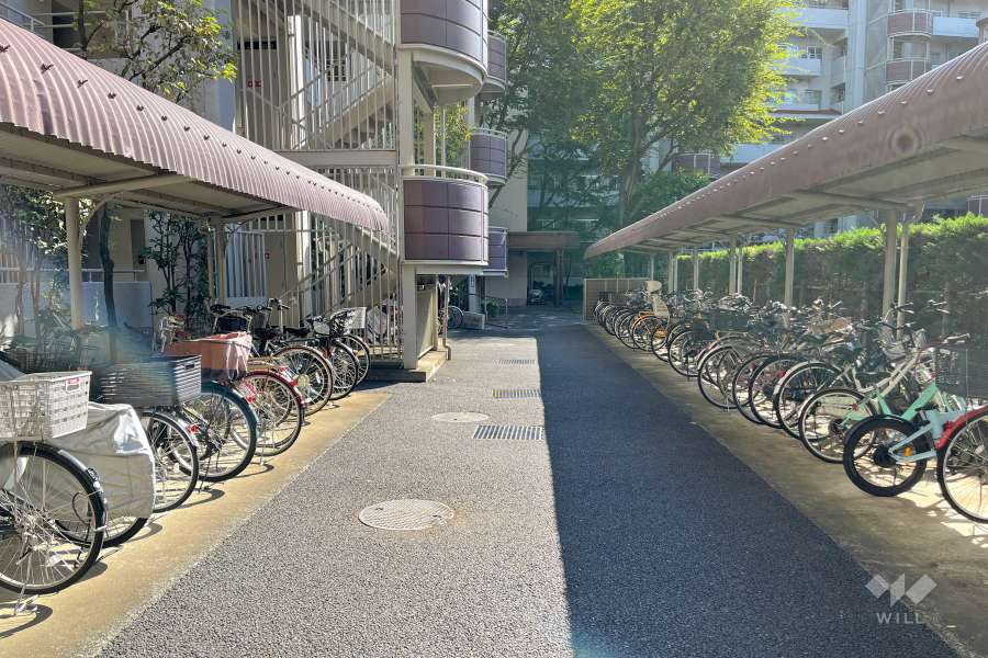 駐輪場　　　
