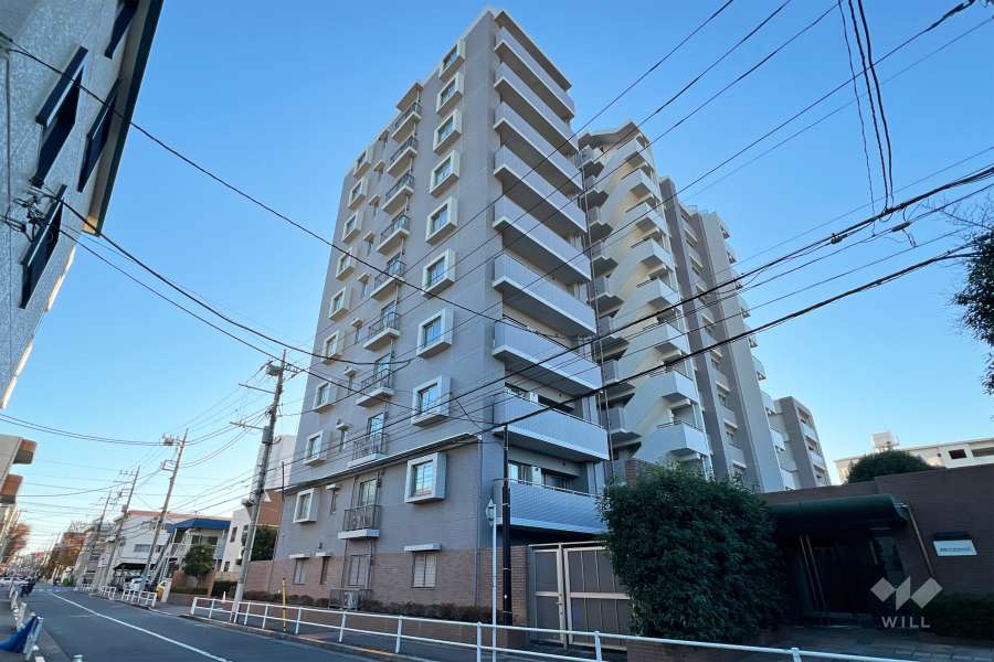 西台パーク・ホームズの外観（北東側から）