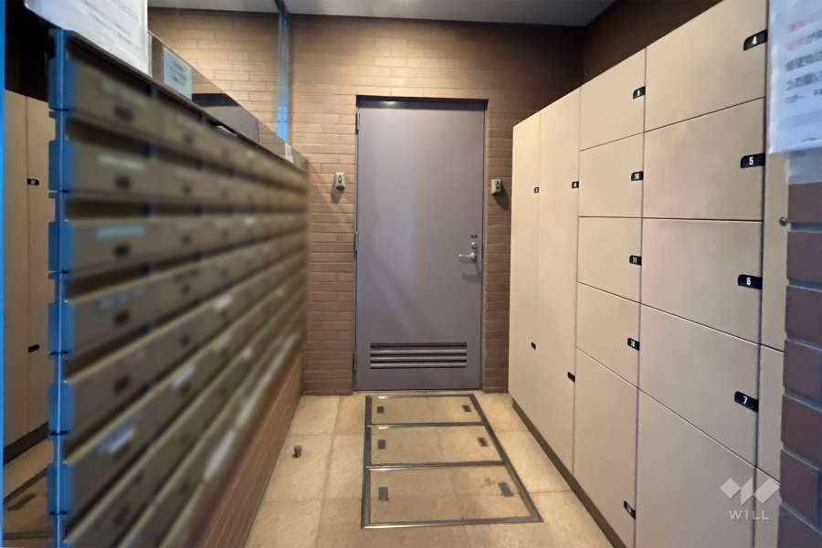 宅配ボックスと共用ポスト